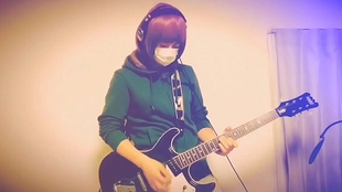 Japanese dear guitar kid!!!!!!