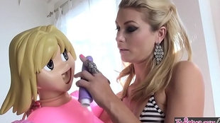 Heather Vandeven had some fun about to say No to sexdoll Twistis